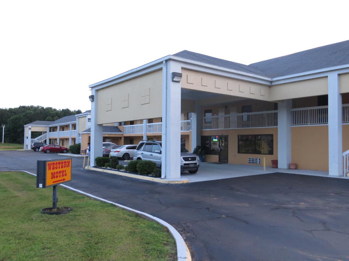 Western Motel Scooba Exterior photo